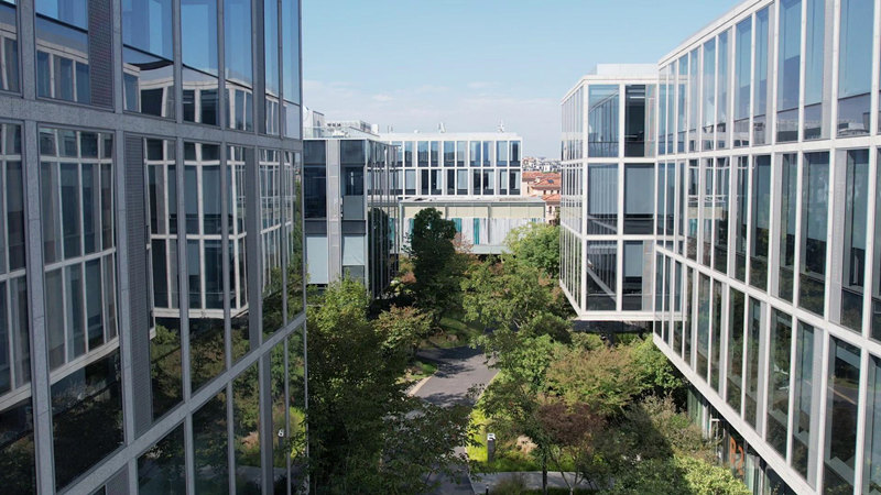 西溪绿境地处未来科技城核心区西临阿里巴巴全球总部东依西溪湿地,南